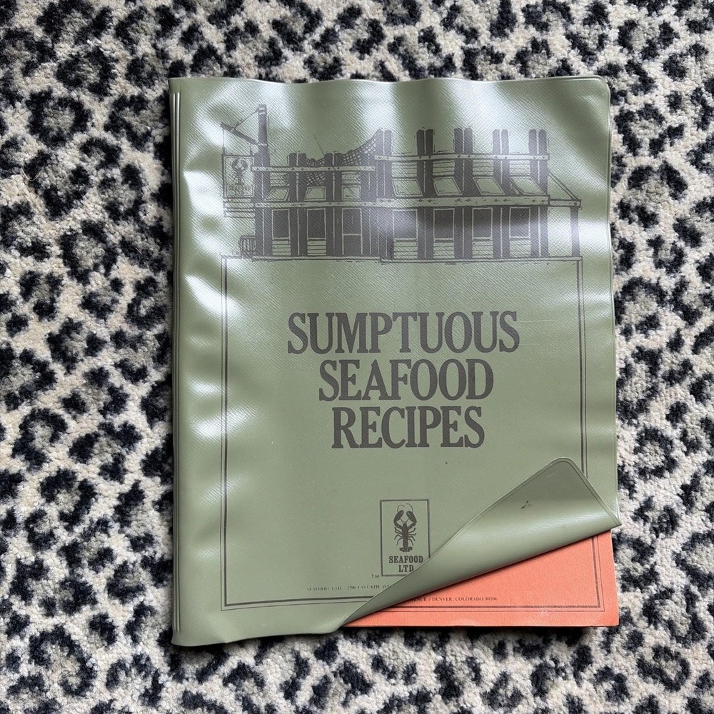 VTG‎ Sumptuous Seafood Recipes by Seafood Ltd Recipes Cookbook 70s/80s Lobster+